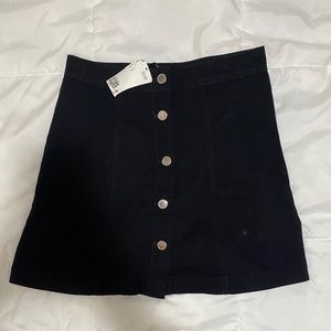 black skirt